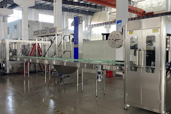 Complete Water Bottling Line assembly process 2